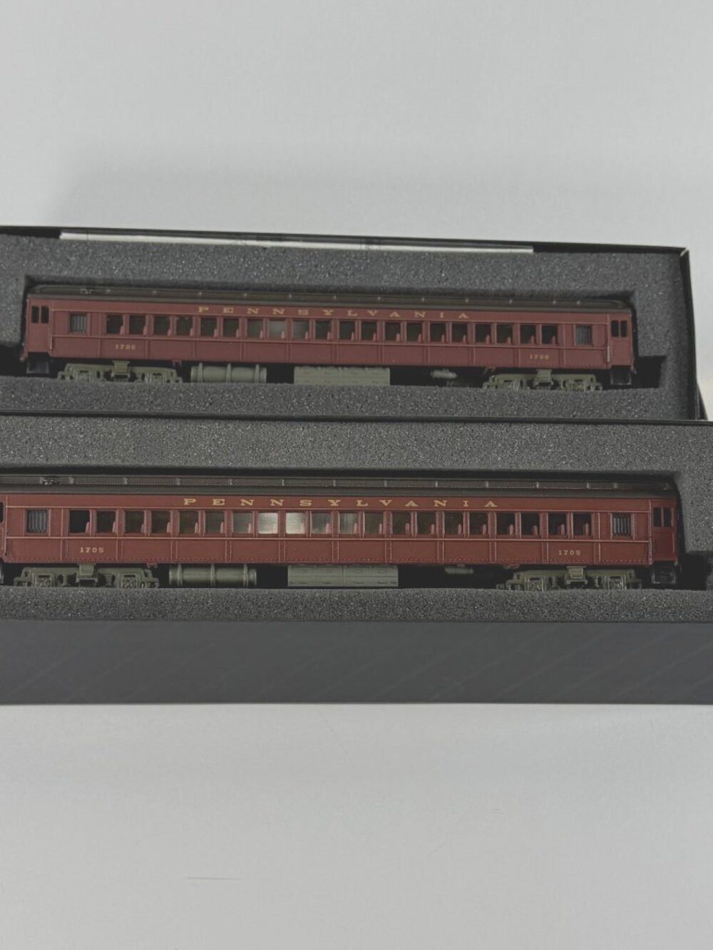 Spectrum Bachmann HO Lot 2 Pennsylvania 1920s-1930s HG PRR Coach 1700 & 1705